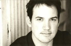 John Livingston interpreta Computer Technician