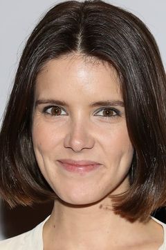 Sonya Cassidy interpreta Celine Ashworth