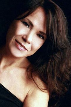 Lucia Stara interpreta Amica della moglie del figlio di Azzaro