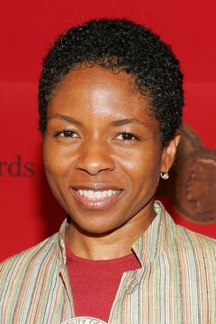 LisaGay Hamilton interpreta Rose