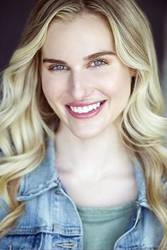 Rebecca Adams interpreta Jen Monroe