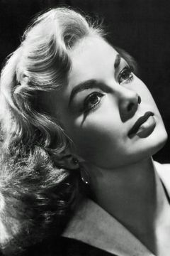 Leslie Parrish interpreta Jan Brasher