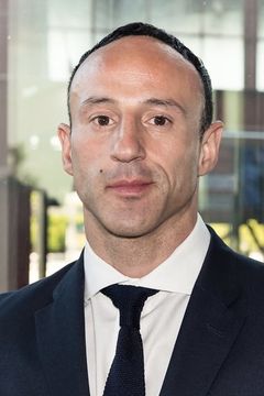 Lillo Brancato interpreta Russell Vossler