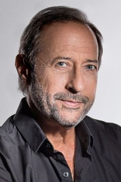 Guillermo Francella interpreta Mario Vitette
