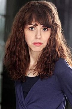 Lana O'Kell interpreta Ivy Welford