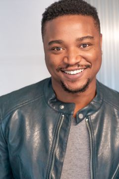 Vaughn Wilkinson interpreta HBO Rapper #2