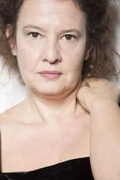 Licia Navarrini interpreta Laura