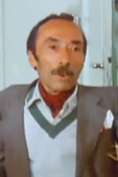 Salvatore Morra interpreta Peppino