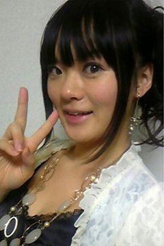 Yuka Saitou interpreta Child B