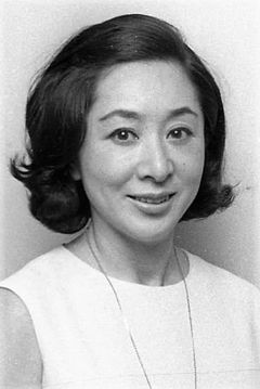 Yumeji Tsukioka interpreta Aya Kitagawa