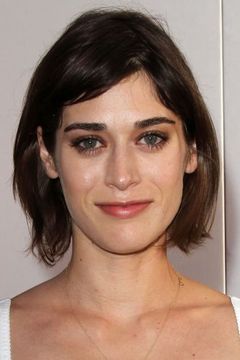 Lizzy Caplan interpreta Marlena Diamond