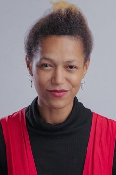 Anisia Uzeyman interpreta Nadia