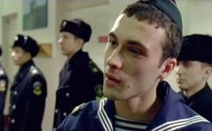 Kirill Varaksa interpreta Sukhoy