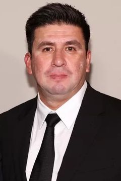 Ray Mendoza interpreta SO1 Ray