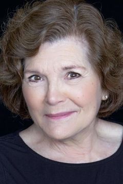 Susan Gordon-Clark interpreta Hostess