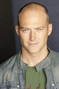 Sean Patrick Murphy interpreta Sparky