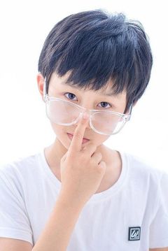 Cui Can interpreta Cheung Fong