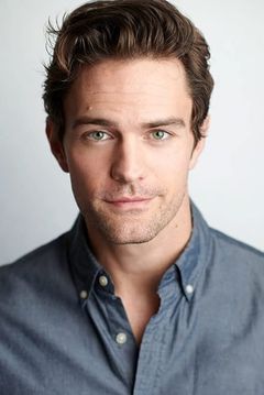 Colton Little interpreta Liam Marsh