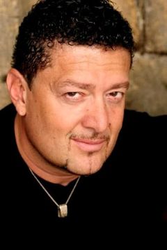 Michael Dobson interpreta Zombie Peas / Incidentals (voice)