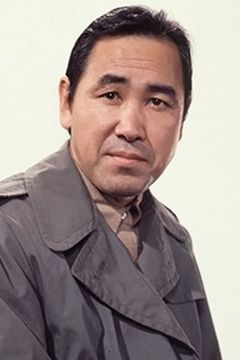 Hideo Murota interpreta Japanese Pilot (uncredited)
