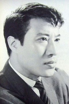 Chin Feng interpreta Dragon King