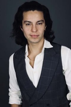 Sebastián Viveros interpreta Sebastian