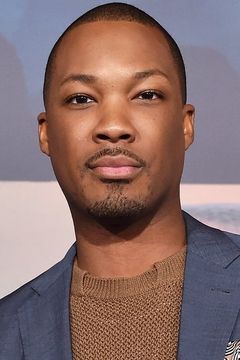 Corey Hawkins interpreta Daniel Volker