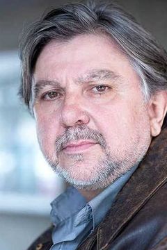 Hugues Massignat interpreta Bourgeois Man