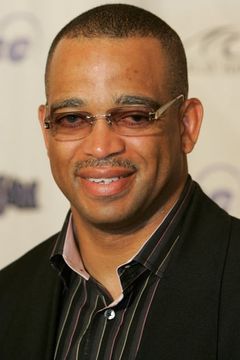 Stuart Scott interpreta Himself
