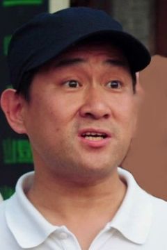 Benjamin Wong Chi-Kong interpreta TV Program Expert