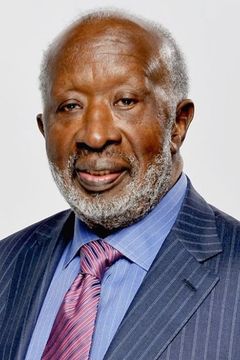 Clarence Avant interpreta African Musician