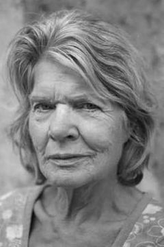 Marie-Louise Coninck interpreta Ulla Jensen