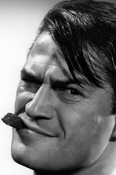 Larry Storch interpreta Sergeant