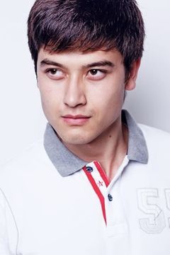 Din Fan interpreta Chen