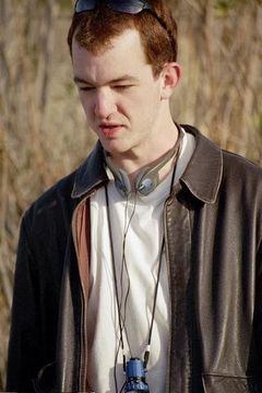 Brandon Kleyla interpreta Bobby Fricker (uncredited)