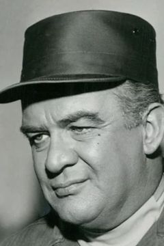 Taggart Casey interpreta Shaving Man (uncredited)