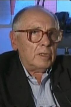 Bruno Mattei interpreta Soldier at creamatorum (uncredited)