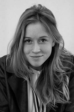 Lobke de Boer interpreta Farm girl