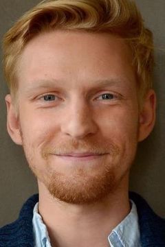 Anton Lundqvist interpreta Pär