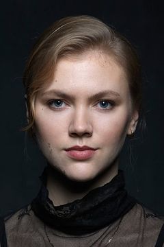Hanna Obbeek interpreta Eva Vels