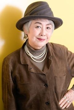 Kazuko Sugiyama interpreta Ten