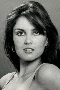 Caroline Munro interpreta Beautiful Brunette