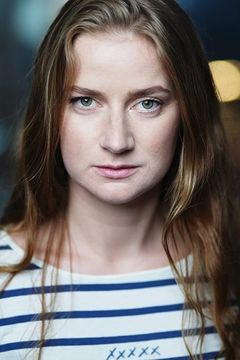 Violette Blanckaert interpreta Fanny