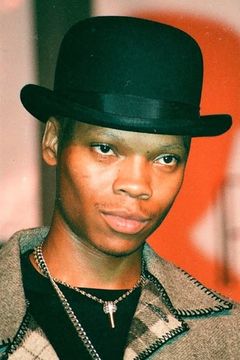 Ronnie DeVoe interpreta Himself