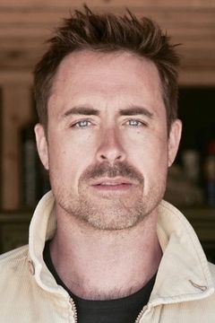 James Murray interpreta Bodyguard
