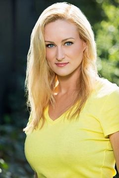 Vanessa Cater interpreta Centaur