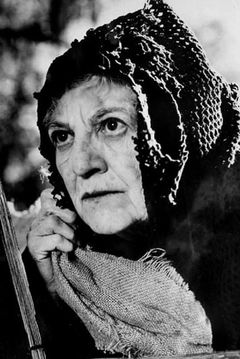 Zeffie Tilbury interpreta The Wise Woman