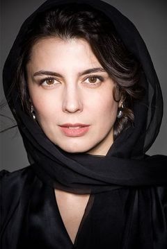 Leila Hatami interpreta Simin