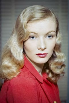 Veronica Lake interpreta (in