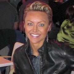 Tonje Larsgard interpreta Fashion Show Model